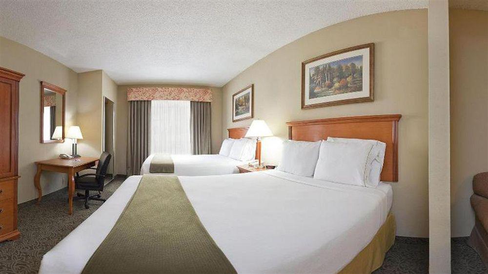 Holiday Inn Express Hotel & Suites Lawton-Fort Sill By Ihg Exterior foto