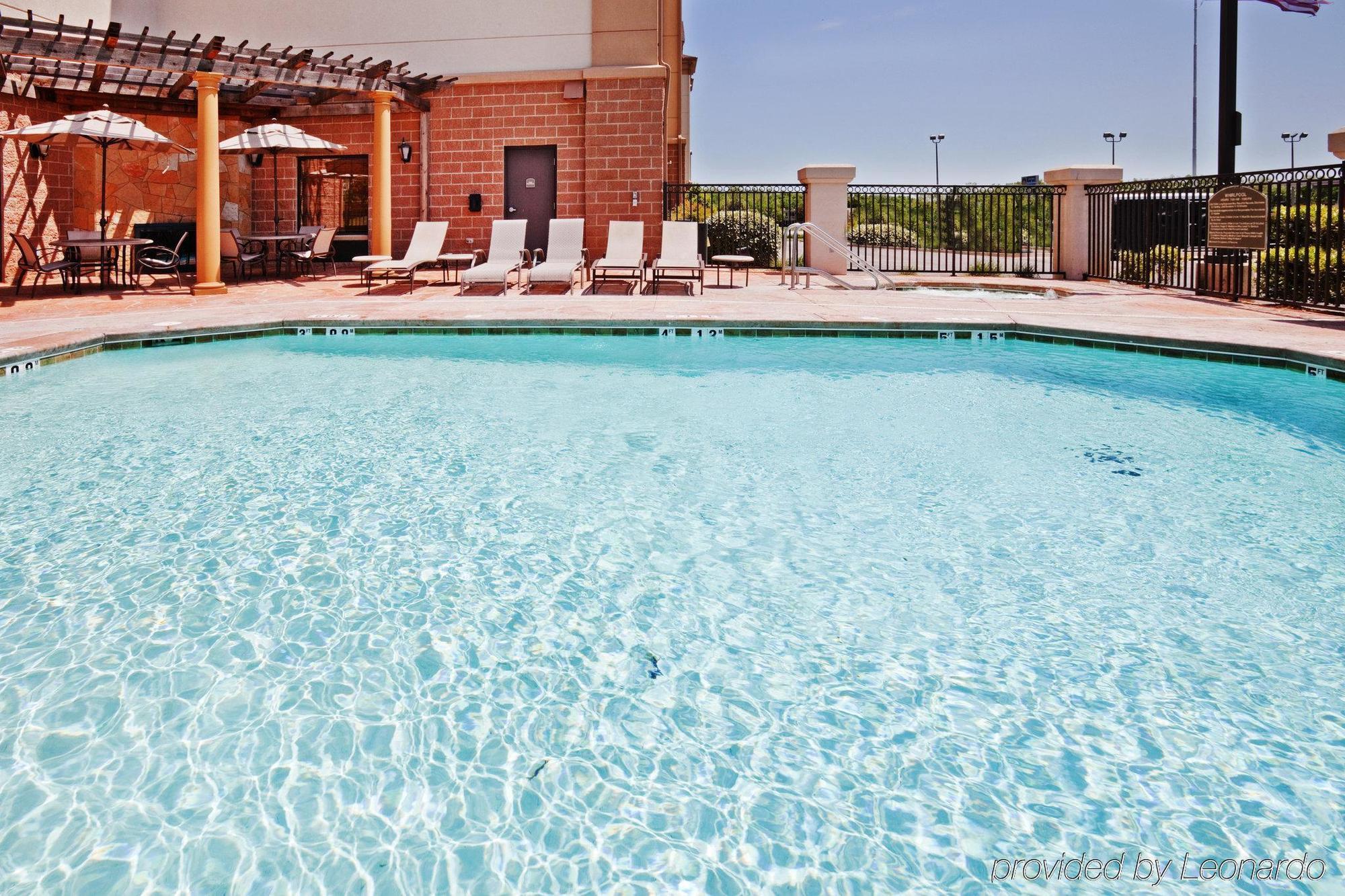 Holiday Inn Express Hotel & Suites Lawton-Fort Sill By Ihg Exterior foto